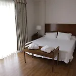 Avenida 4*