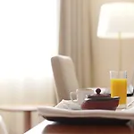 Avenida 4*
