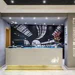 Avenida 4*