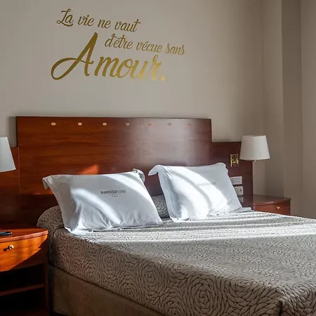 Avenida Hotel 4*