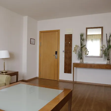 Hotel Avenida Almería