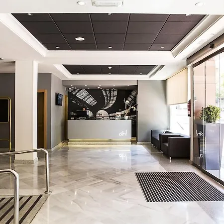 Avenida 4* Almería