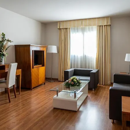 Avenida Hotel Almería