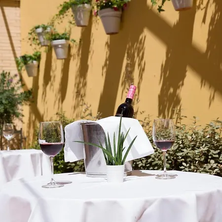 Avenida Hotel Almería