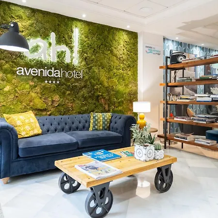 Avenida Hotel