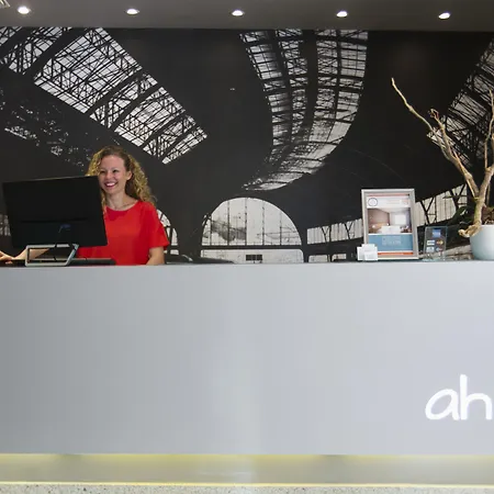 Avenida Hotel Otel 4*