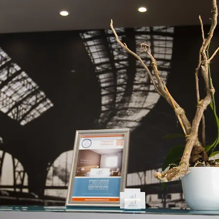Avenida Hotel Almería