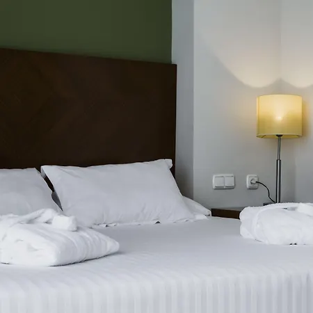 Avenida Hotel