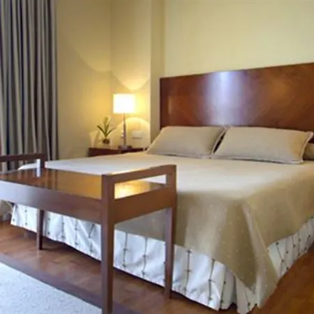 Otel Avenida Hotel 4*