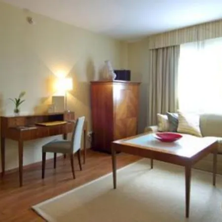 Avenida Hotel 4*