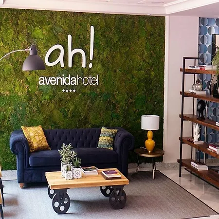 Avenida 4*