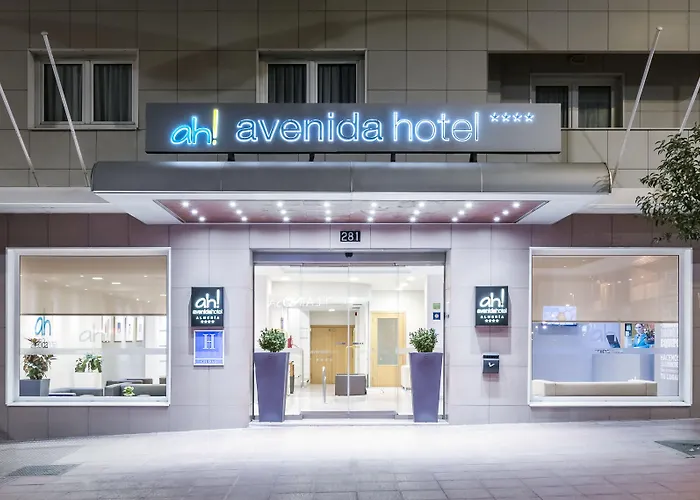 Avenida Hotel Almería